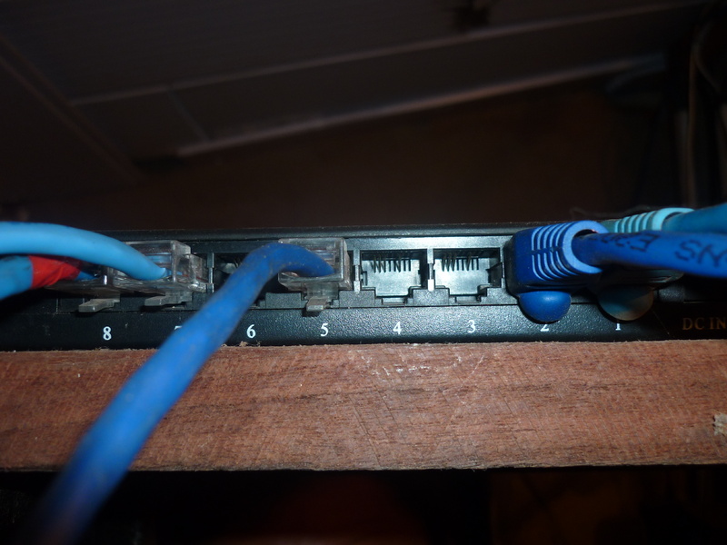 Cabos de saida para clientes e rede interna da G1NET