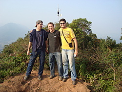 Thiago, eu e Josiel e nos...