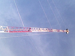 montando torre antiga