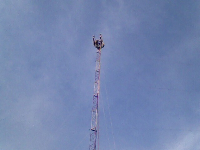 montando torre antiga
