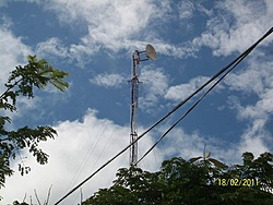 Torre de 36Mts com antenas...