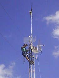 arrumando torre dos outros