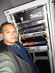 Olha a PoweRouter 2200 ali...
