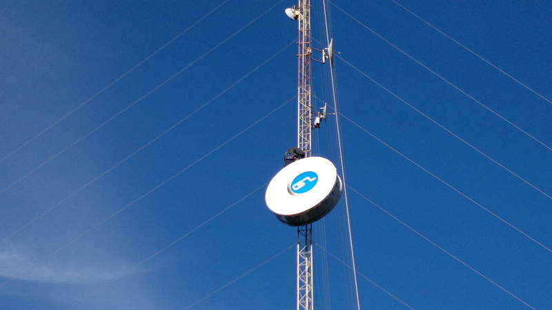 Torre West_ Antena Lumina 8