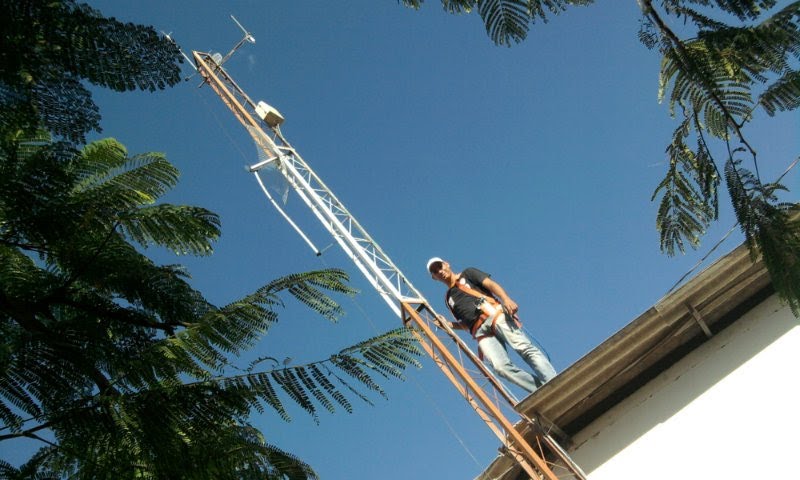 Torre Repeditoda 2.4 e 5.8Ghz. Intalando os novos equipamentos