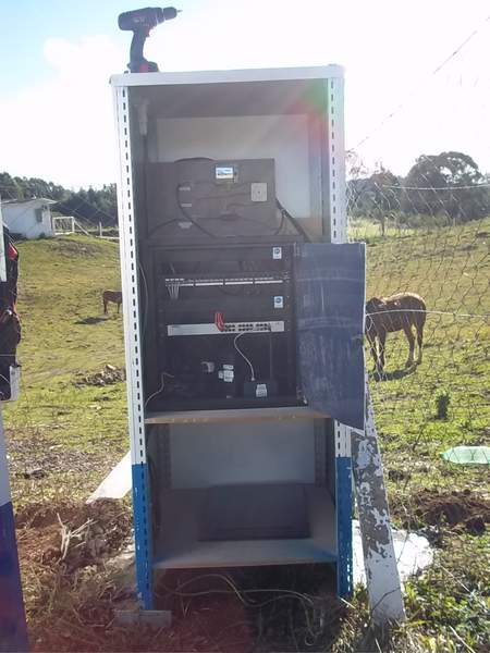 Abrigo de torre compartilhada.