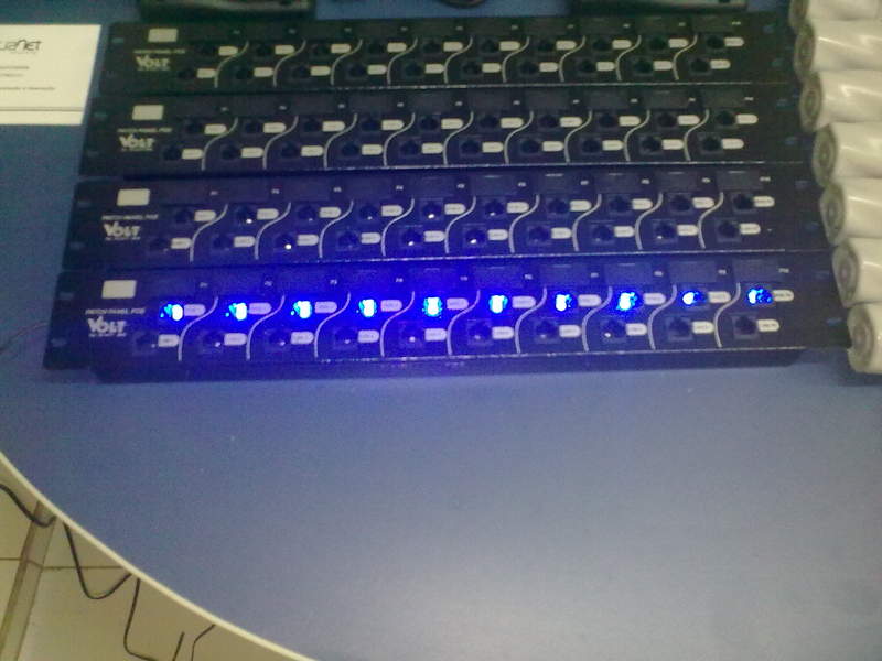 Patch Panel ligado para teste.