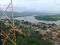 vista do encontro do rio...