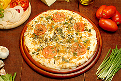 Clique na imagem para uma versão maior

Nome:	         foto_pizza_frango_catupiry.jpg
Visualizações:	147
Tamanho: 	128,8 KB
ID:      	31272