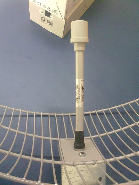 Detalhe da Antena 5.8 Proeletronic 23dBi
