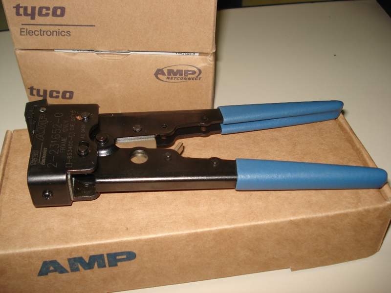 Alicate AMP