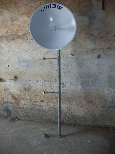 SUPORTE PARA 2 ANTENAS