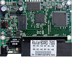 Clique na imagem para uma versão maior

Nome:	         rb750g_top_naked_large1.jpg
Visualizações:	111
Tamanho: 	121,2 KB
ID:      	35019