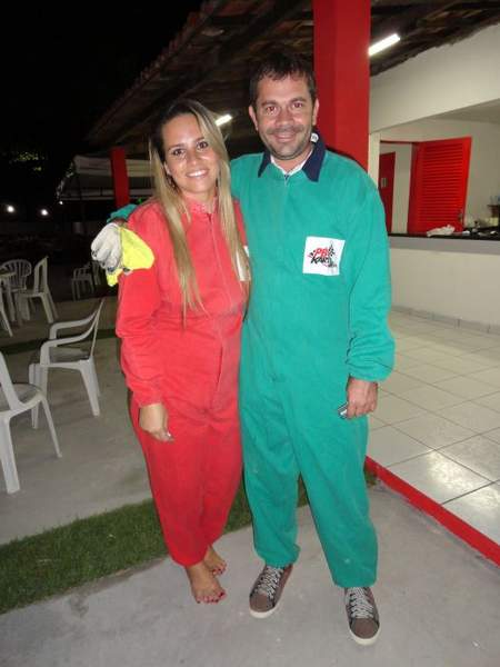 Itana e Irandy antes do racha no kart