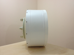 dish 30 dBi equipada com...