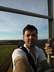 Esperando a antena subir