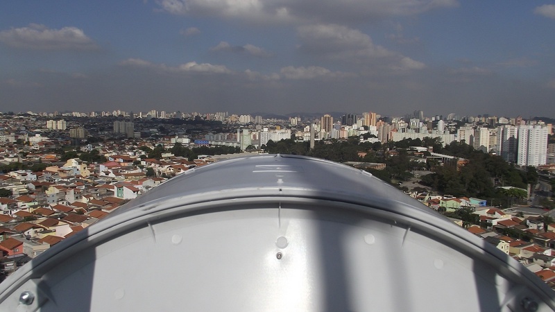 Atravessando toda a cidade...

Foi nosso maior enlace de longa distancia, e está dando um pouco de trabalho mas finalizando os ajustes vai ficar 100%