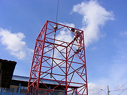 O colega ai na torre trabalha...