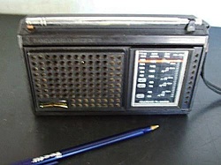 Clique na imagem para uma versão maior

Nome:	         radio-de-pilhas-motobras-rm-pf32-multiband-tv-sound-13864-MLB3521030109_122012-O.jpg
Visualizações:	1918
Tamanho: 	22,8 KB
ID:      	54521