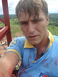 Cansado naum... na torre deNHN