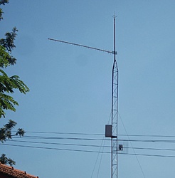 Clique na imagem para uma versão maior

Nome:	         Antenas, Torre (4).JPG
Visualizações:	1306
Tamanho: 	168,4 KB
ID:      	65954