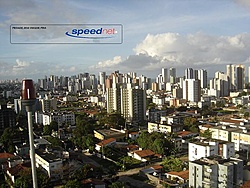 700 mil habitantes ... e nós...