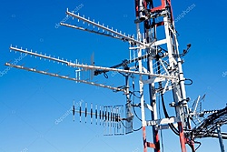 Clique na imagem para uma versão maior

Nome:	         depositphotos_6946531-stock-photo-antenna-repeater-messy-mast-in.jpg
Visualizações:	958
Tamanho: 	107,3 KB
ID:      	68678