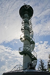 Clique na imagem para uma versão maior

Nome:	         43373898-torre-de-metal-con-una-escalera-de-caracol.jpg
Visualizações:	121
Tamanho: 	130,3 KB
ID:      	69055
