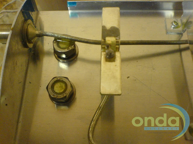 hyperlink setorial 90 graus, 14db .. oxidou, entrou humidade