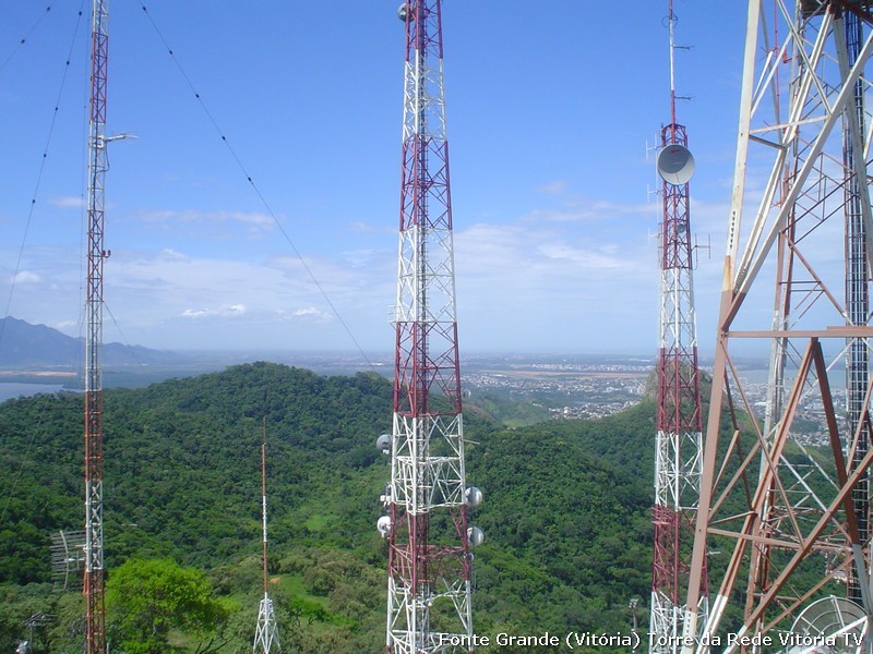 Morro Fonte Grande, principal morro em Vitória para distribuição de todo tipo de coisa..