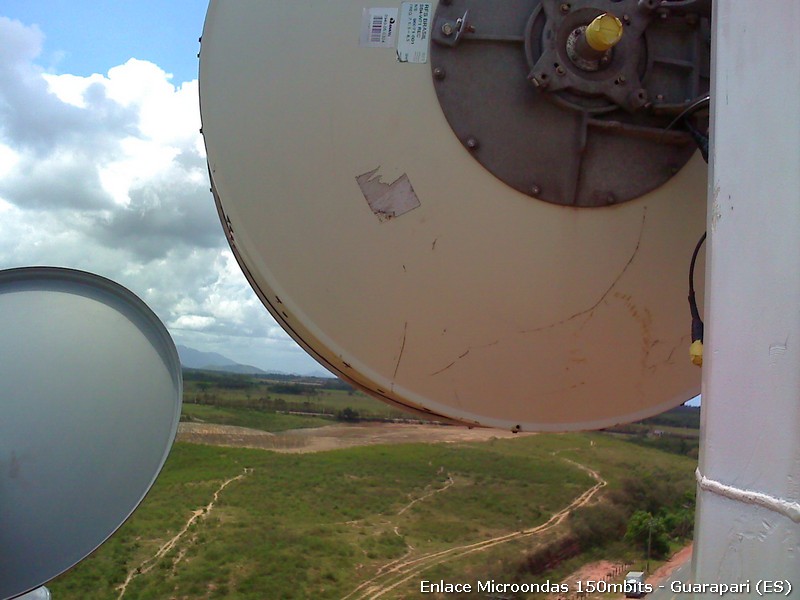 Manutenção enlace microondas 18ghz... Gigacom