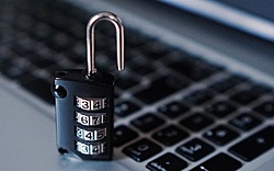Clique na imagem para uma versão maior

Nome:	         ciberseguranca-hacker-chamada-thedigitalway-pixabay_5.jpg
Visualizações:	96
Tamanho: 	76,0 KB
ID:      	70789