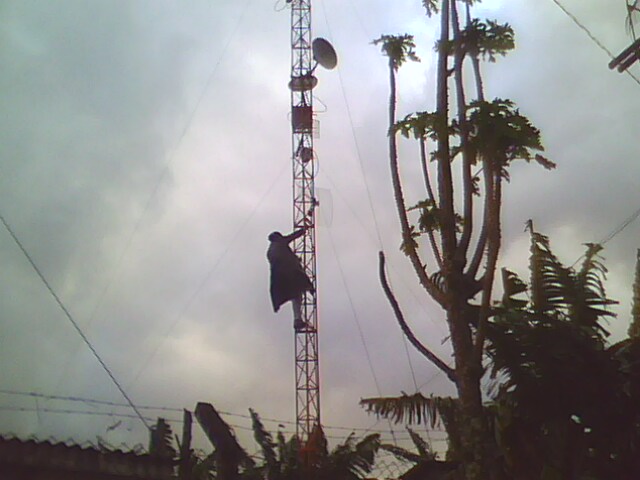 TORRE EM RAPOSO..."BATMAN"

TORRE COM MANUTENÇÃO PROGRAMADA