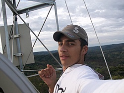 OgAAADRn_f-_78aojM&
